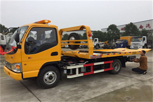 湛河哪里有拖车服务